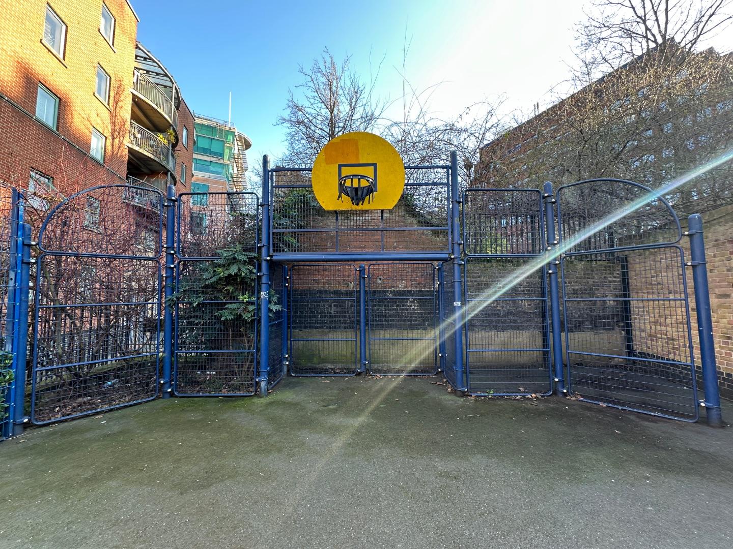 St Giles Churchyard