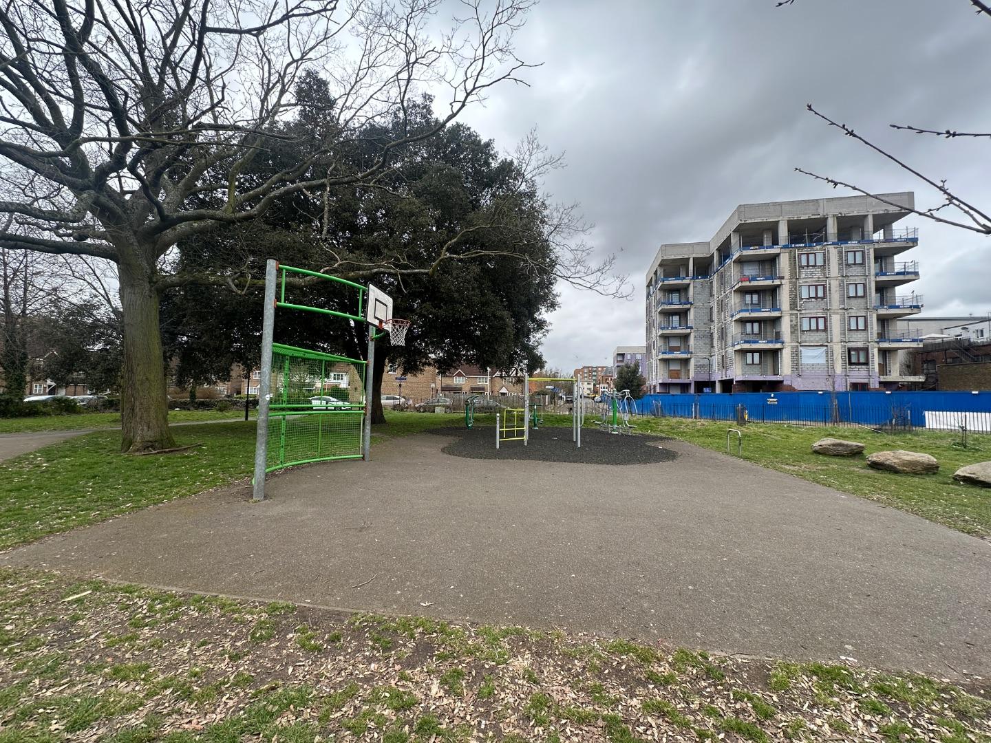 Dean Gardens