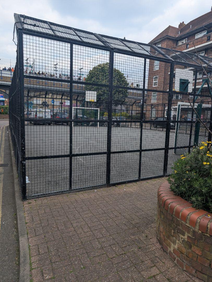 Shadwell Gardens 